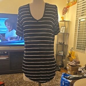 Old Navy Black and White Striped V-Neck Tee